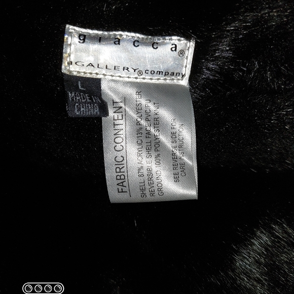 Giacca Gallery Company Reversible Faux Fur Vest - Picture 6 of 8